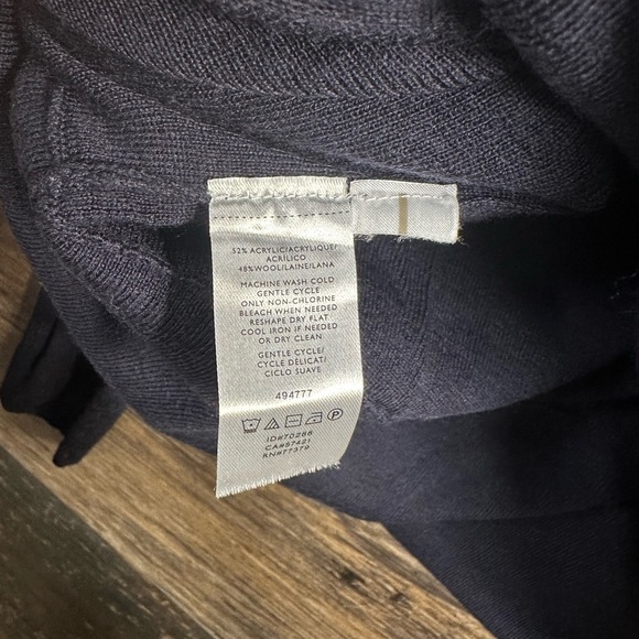 Ann Taylor Navy V-Neck Wrap Sweater - Picture 5 of 6